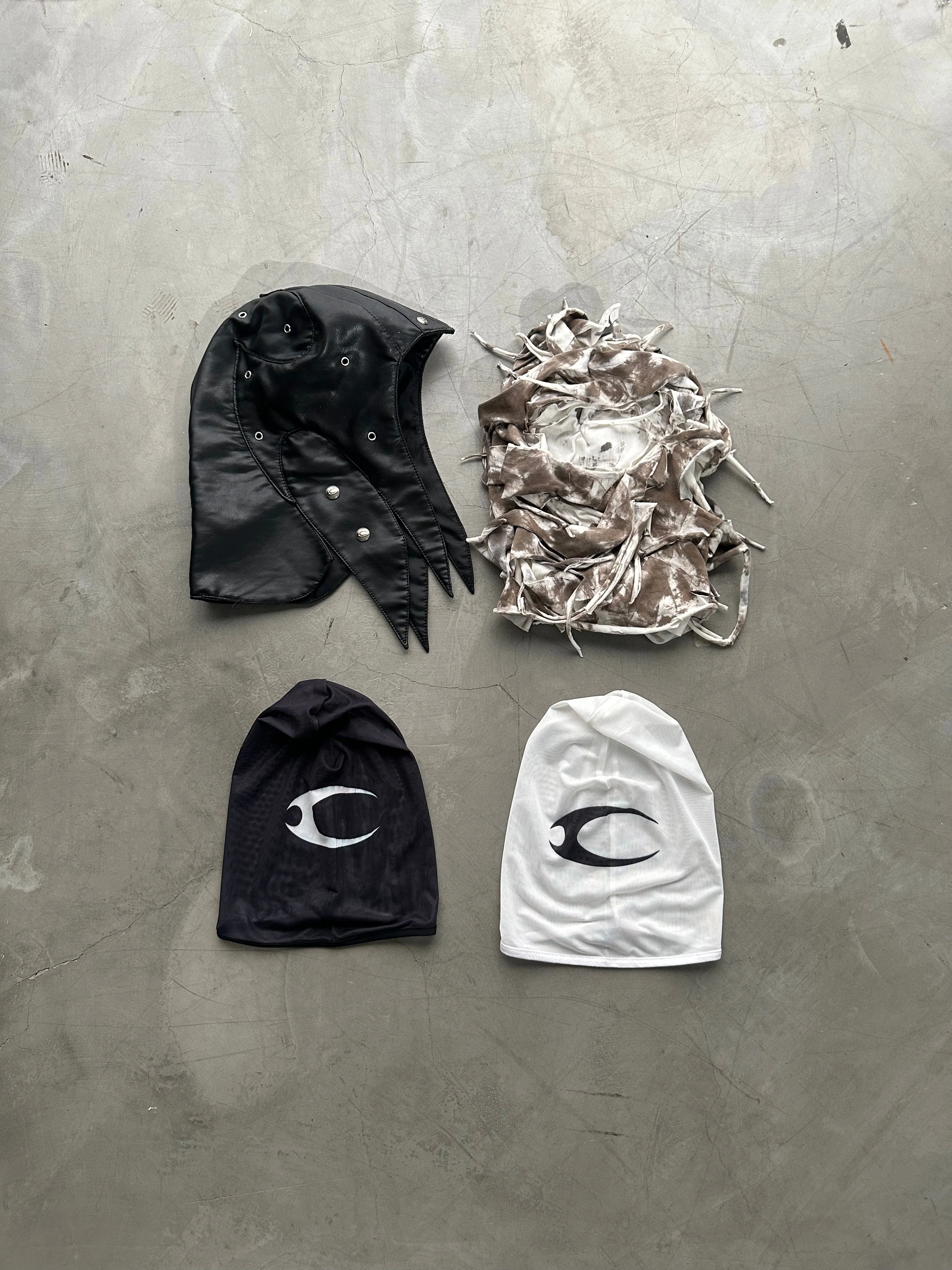 005 CHAOS DREAM FACE MASK - Image 4
