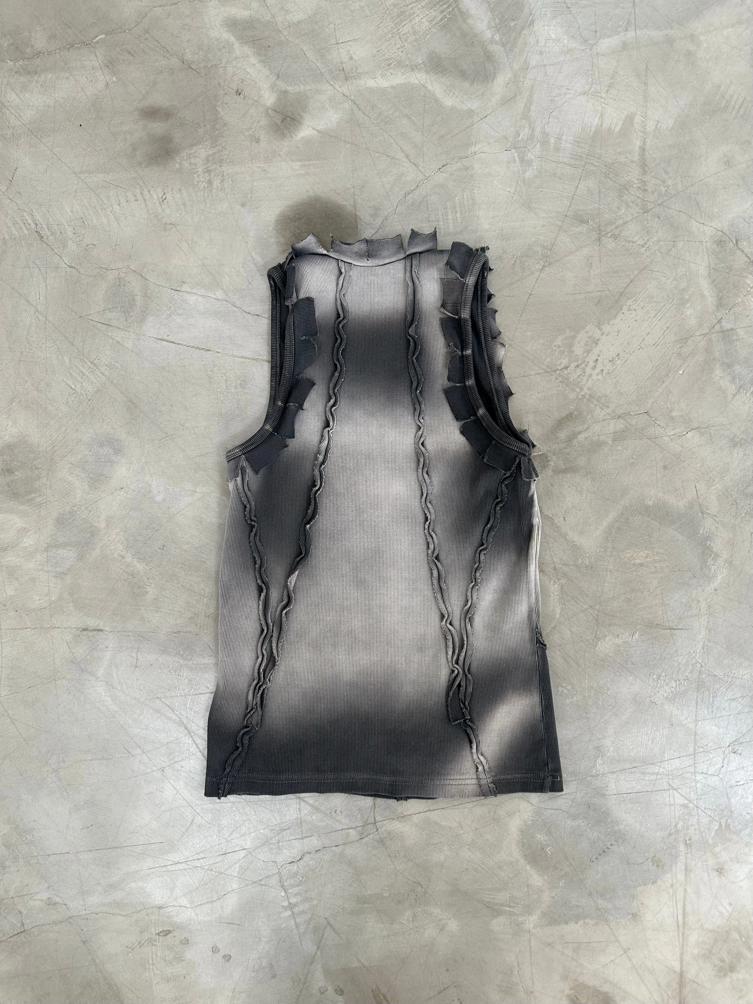 005 CHAOS DREAM WAXED TANKTOP - Image 6