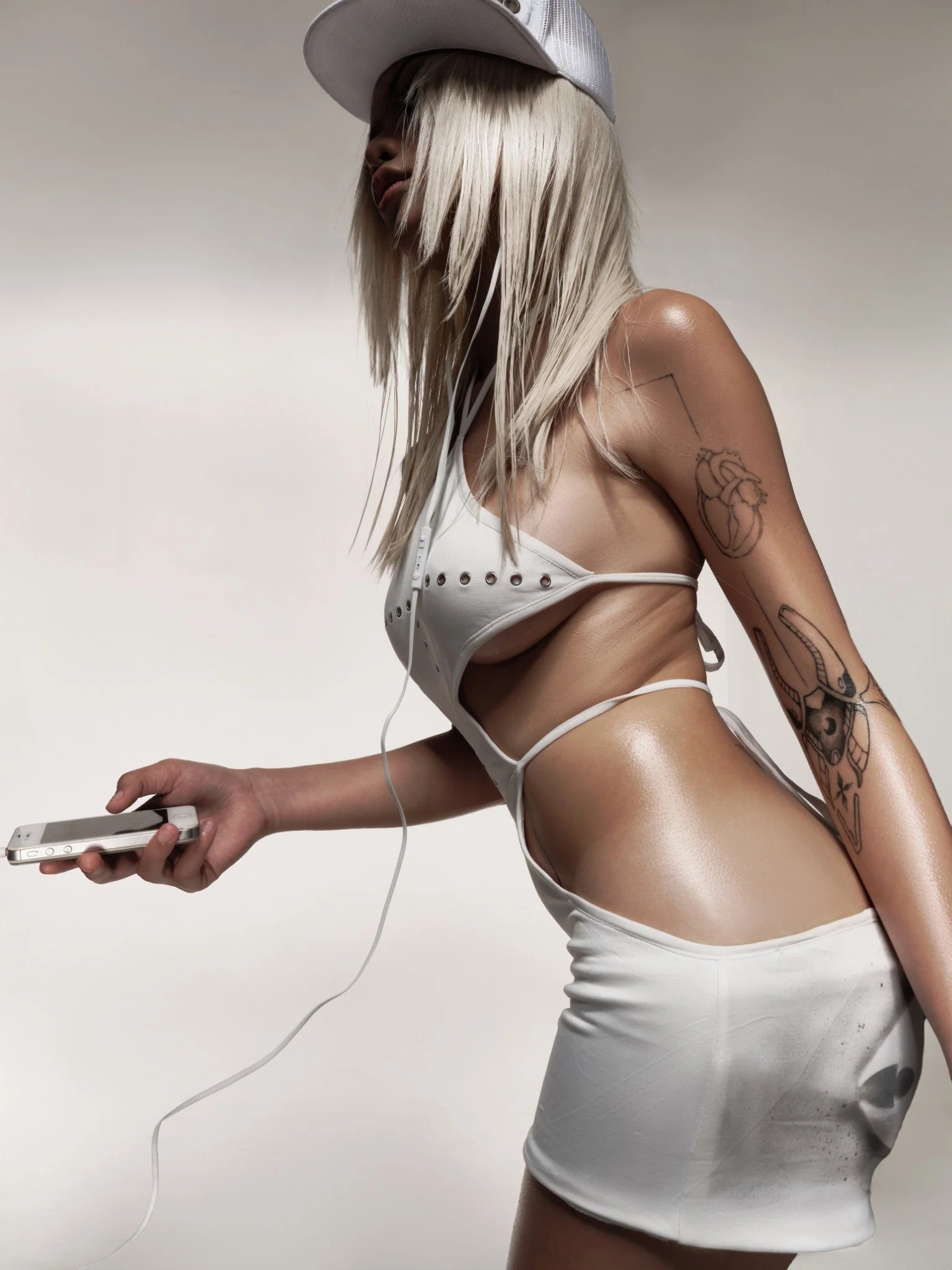 CHAOS DRESS - Image 4