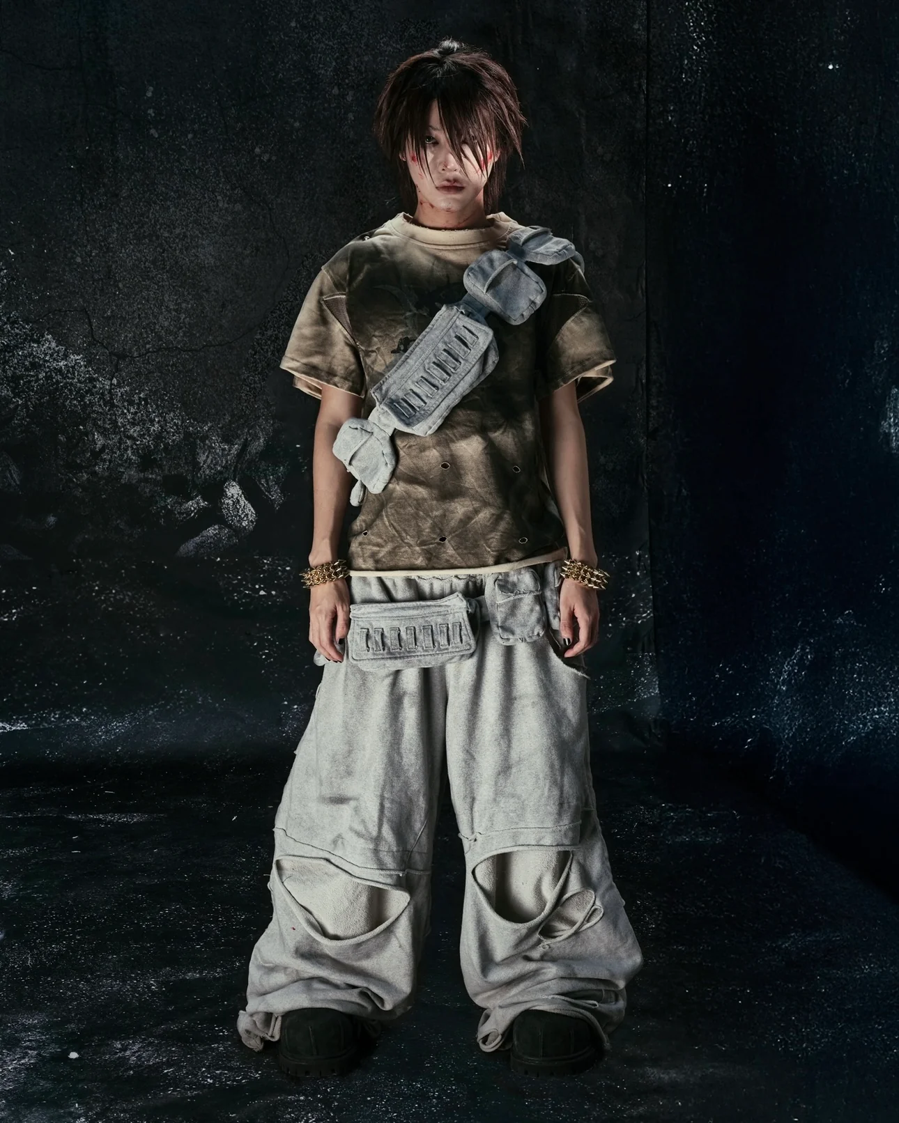 "CHAOS GIRL" WAXED BROWN T SHIRT - Image 4