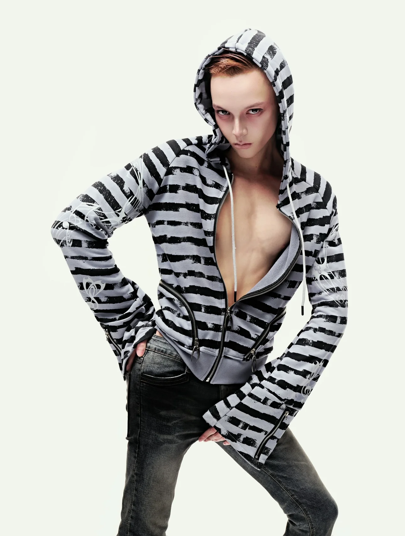 EPL STRIPPED HOODZIP - Image 3