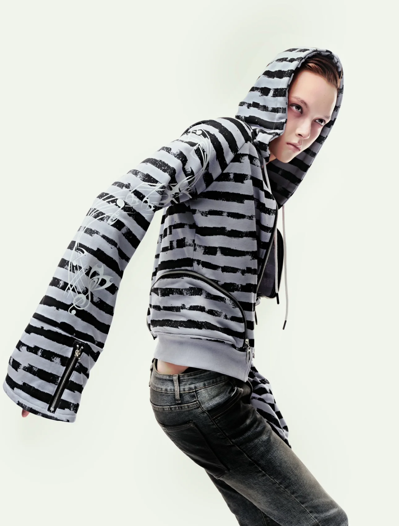 EPL STRIPPED HOODZIP - Image 7