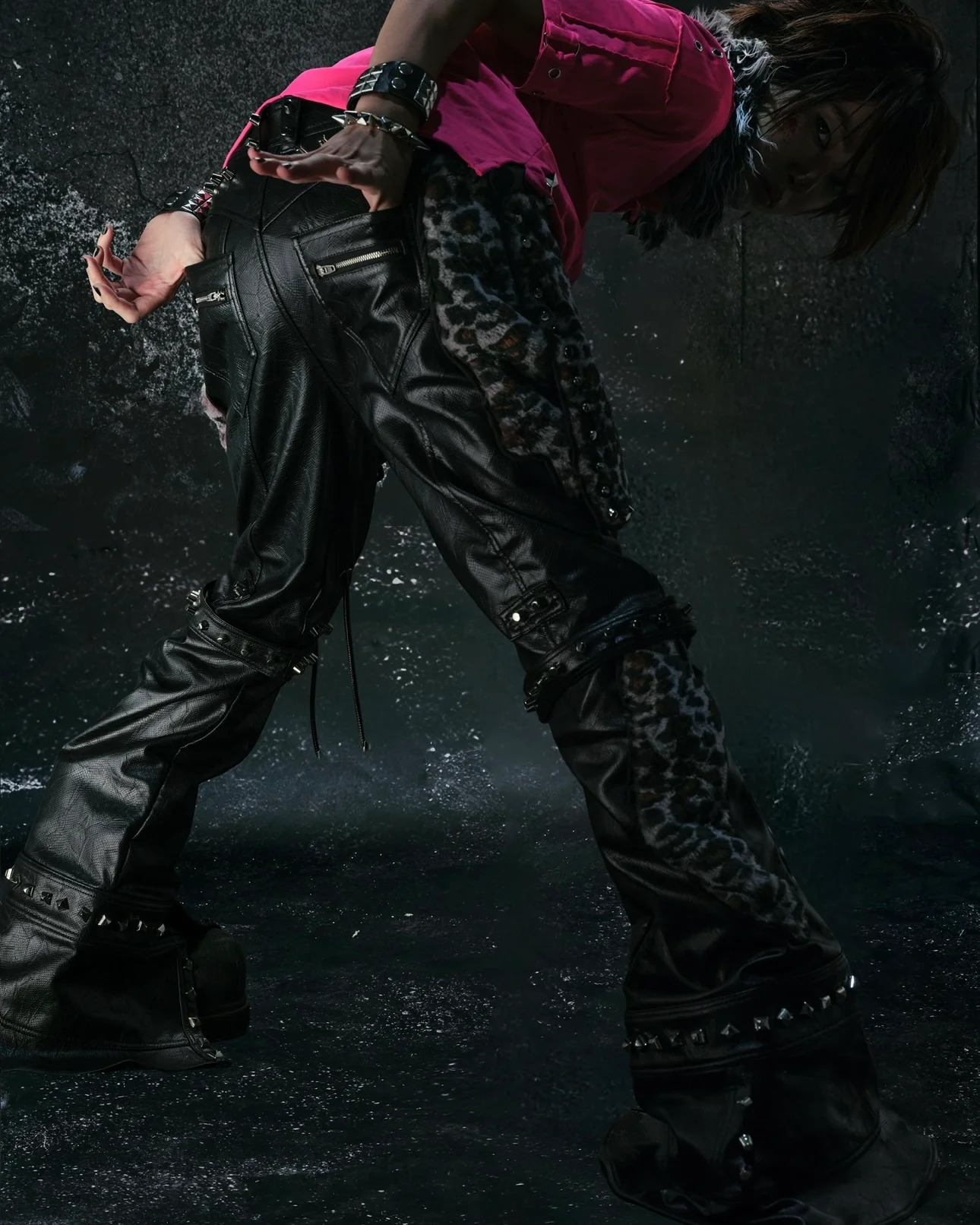 "FLAWLESS" LEOPARD LEATHER PYTHON SKINNY FLARED - Image 7