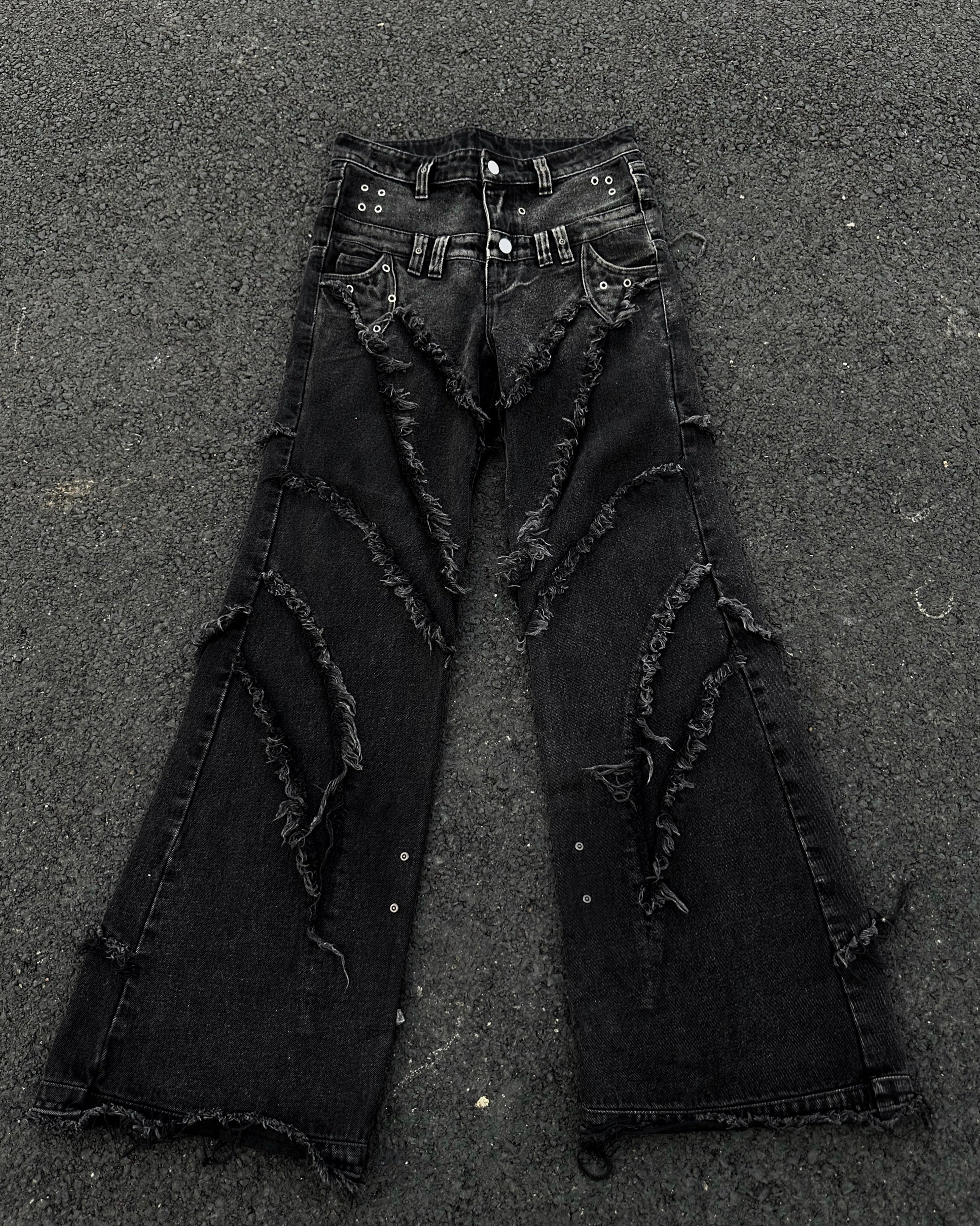 00 KNIGHT CLUB BAGGY FLARE JEANS - Image 5
