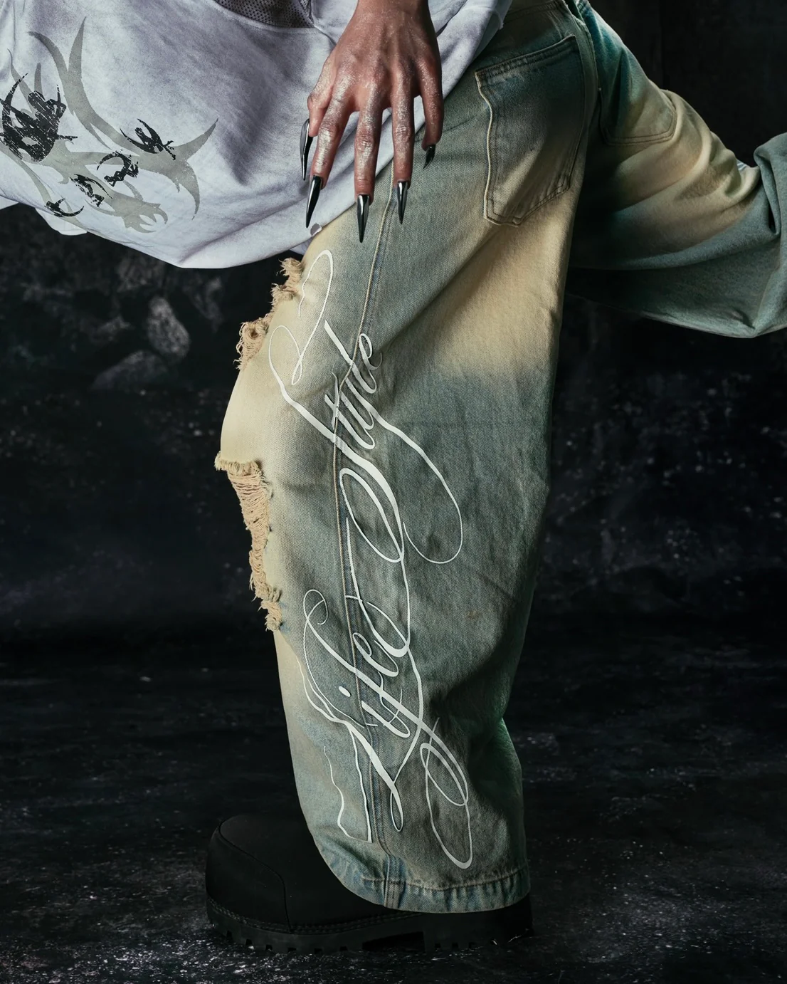 "LIFESTYLE" VINTAGE WAXED BAGGY JEANS - Image 7