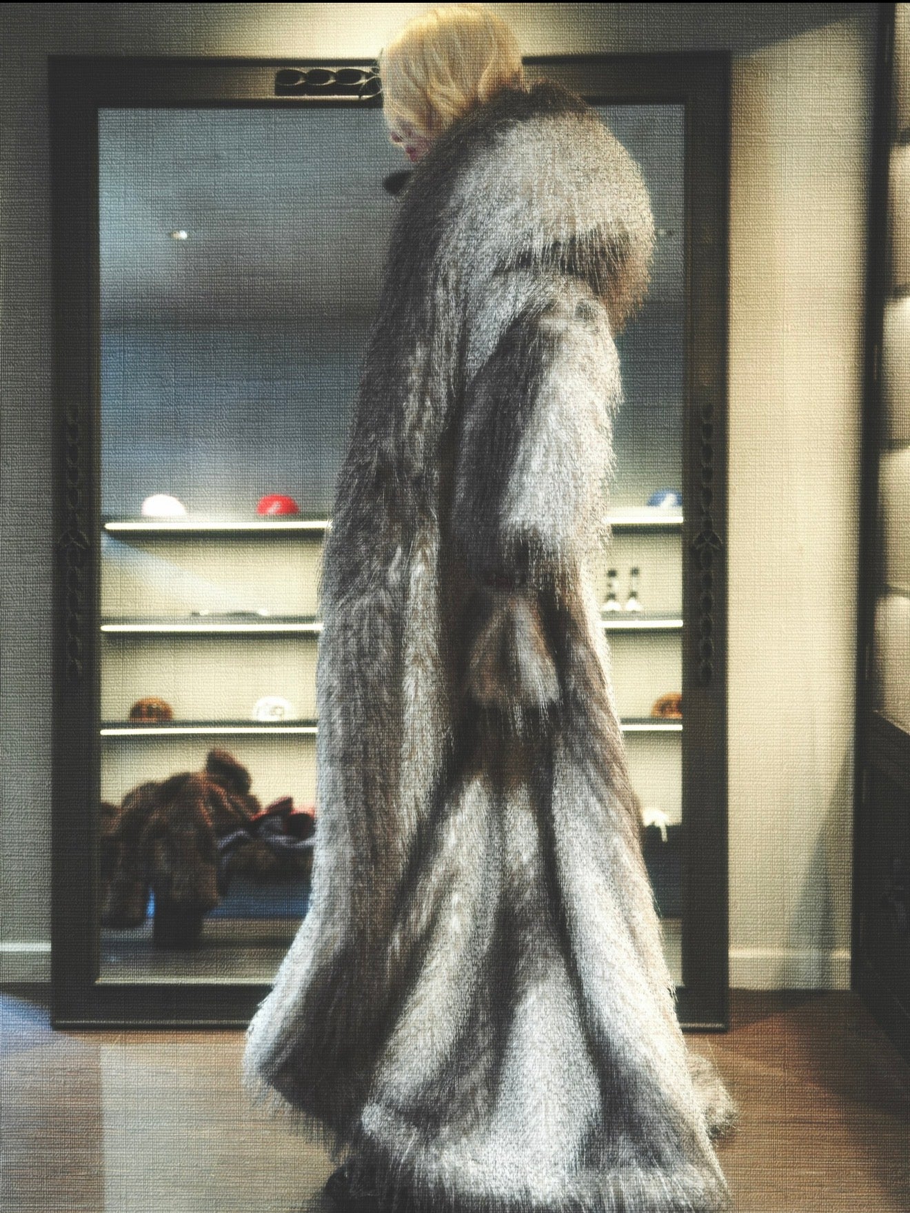 OWL EMPRESS FUR COAT ( 1 OF 1 ) - Image 6